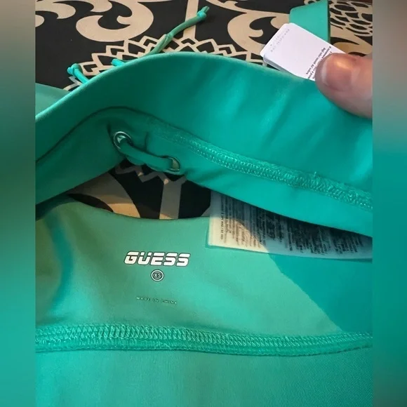 Guess Green Front Lace Sports Bra- size XS - Picture 5 of 5